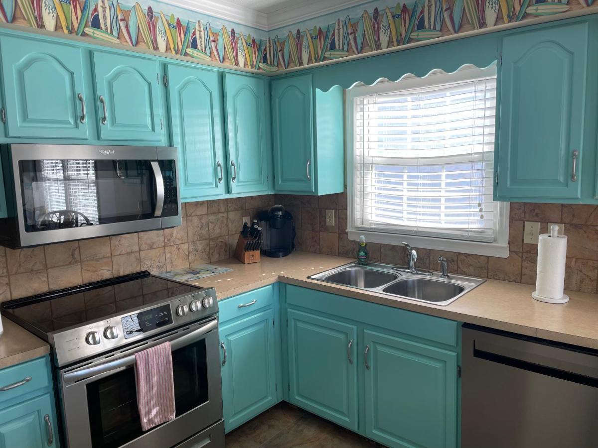 Beach Breeze 3, Pet Friendly, Walking Distance To Atlantic Ocean Free Parking Myrtle Beach Exterior photo