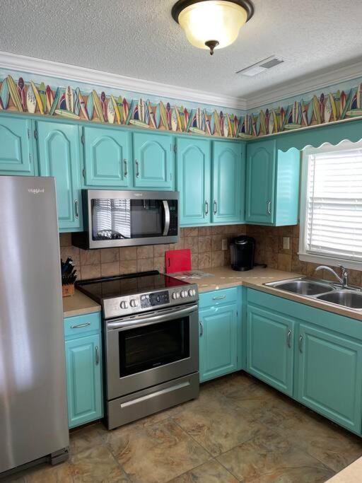 Beach Breeze 3, Pet Friendly, Walking Distance To Atlantic Ocean Free Parking Myrtle Beach Exterior photo