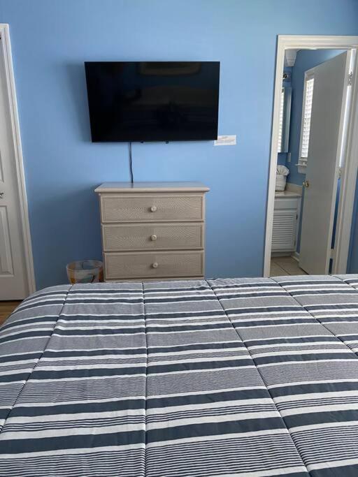 Beach Breeze 3, Pet Friendly, Walking Distance To Atlantic Ocean Free Parking Myrtle Beach Exterior photo