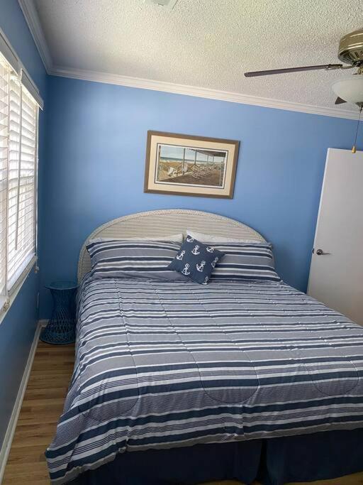 Beach Breeze 3, Pet Friendly, Walking Distance To Atlantic Ocean Free Parking Myrtle Beach Exterior photo